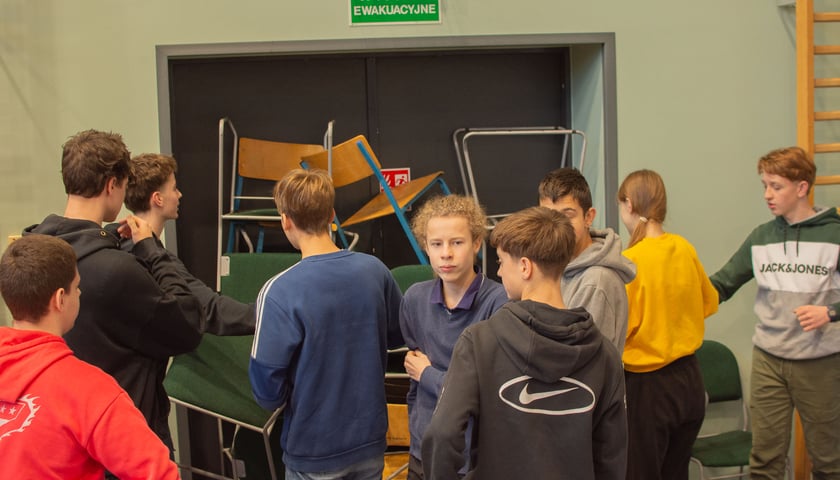 Bezpieczny Wrocław w szkołach - szkolenie w XVI LO przy ul. Reja