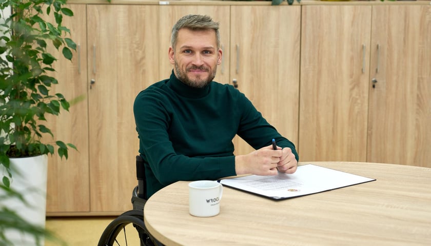 Rafał Mikołajczak, pełnomocnik prezydenta Wrocławia ds. osób z niepełnosprawnościami