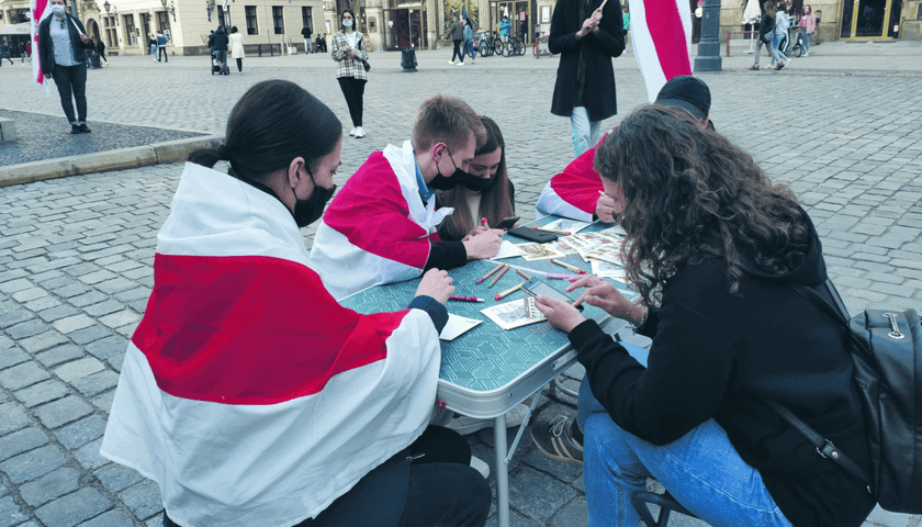 Pocztówki w geście solidarności dla Białorusi