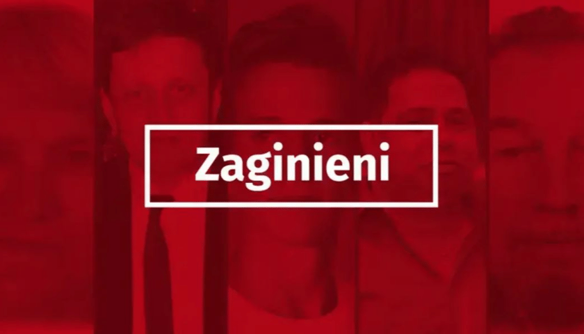 Czerwona plansza z napisem "zaginieni", grafika ilustracyjna 