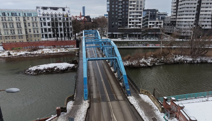 Opustoszały Wrocław w noworoczne przedpołudnie 1 stycznia 2026 roku