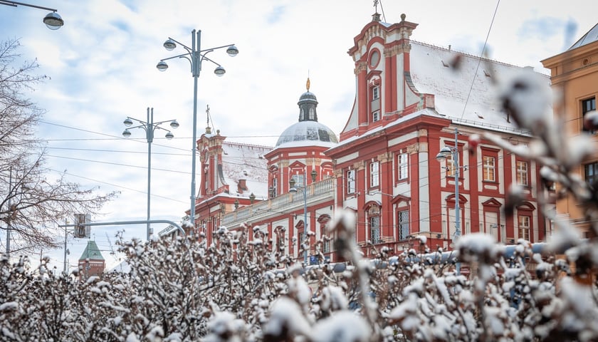 Zimowy niedzielny poranek 4 stycznia 2026 roku