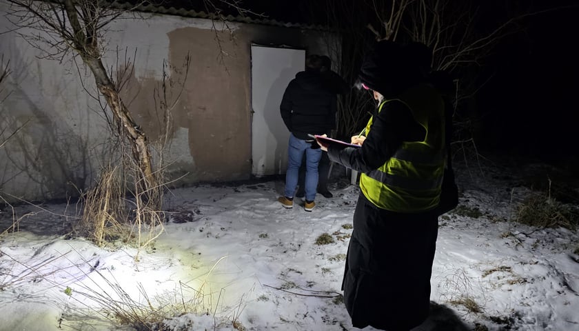 Patrole Straży Miejskiej i pracowników MOPS w miejscach pobytu osób w kryzysie bezdomności