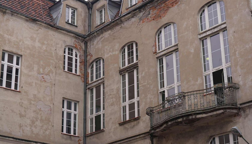 Liceum Sztuk plastycznych do remontu