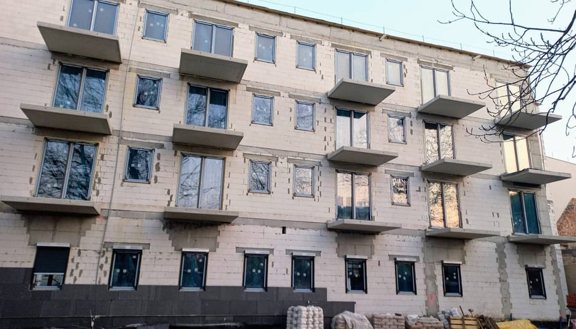 <p>TBS Leśnica X</p>