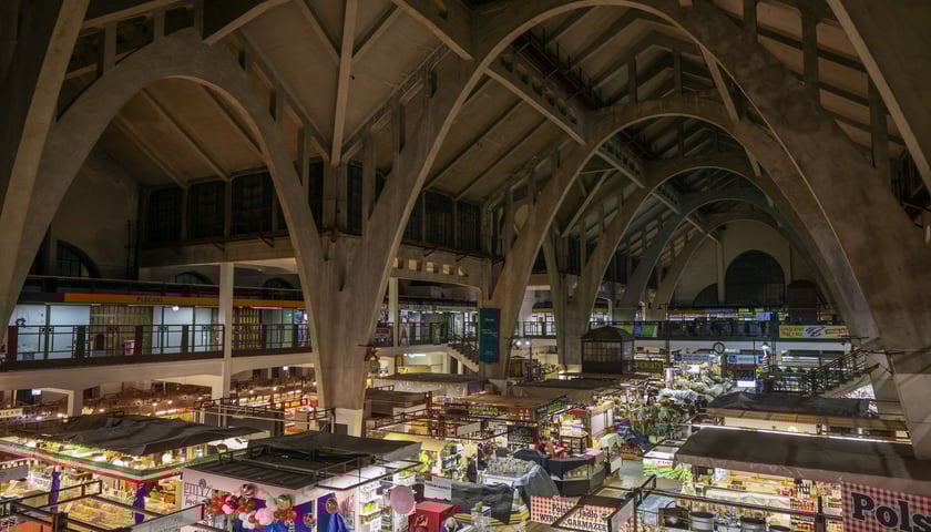 <p>Spotaknie władz i przedstawicieli miasta z kupcami Hali Targowej - 20 stycznia 2026</p>