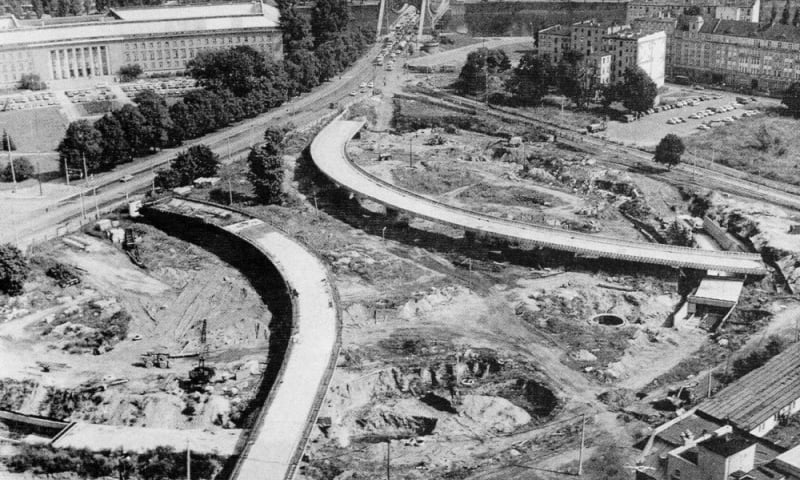 Budowa estakad - Plac Społeczny, lata 80.