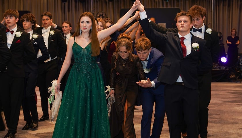 Fotorelacja ze studniówki X LO, 23 stycznia 2026 r.