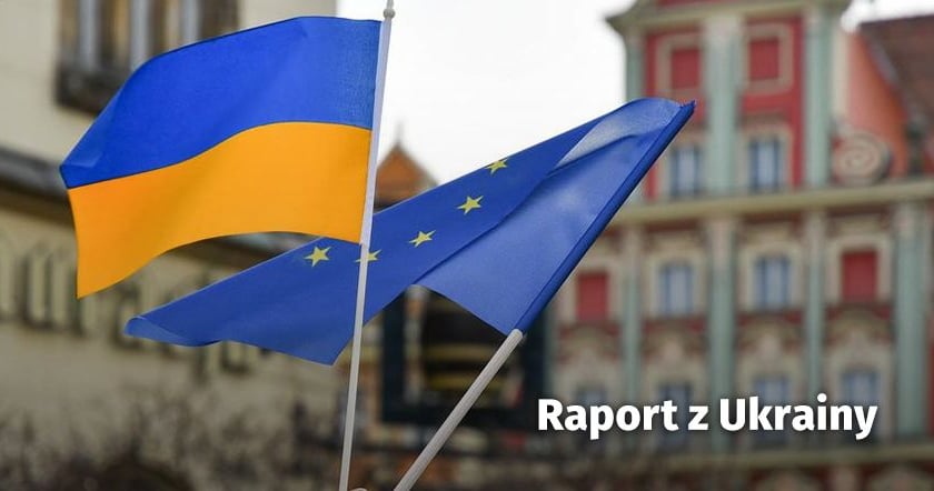ukraińska i unijna flaga na Rynku we Wrocławiu