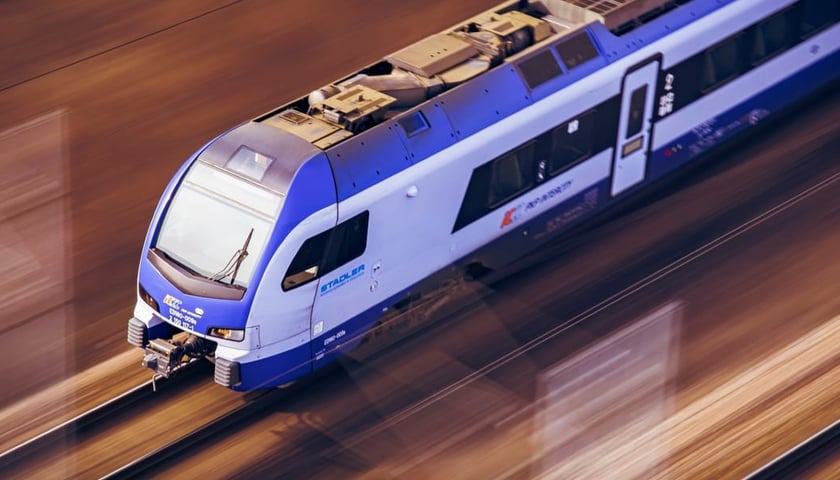 Na zdjęciu pociąg PKP InterCity