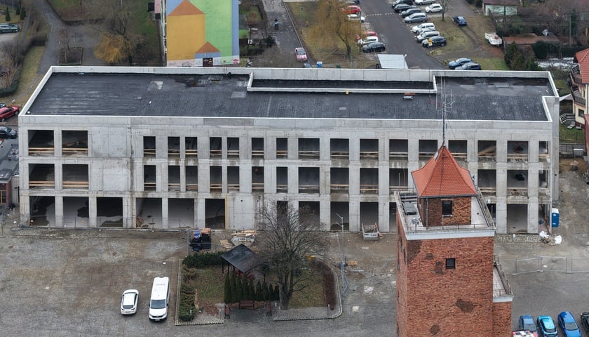 <p>Ministerstwo obrony przeznaczyło w latach 2025-29 ponad 13 mld zł na rozbudowę i modernizację jednostek służb, m.in. PSP</p>