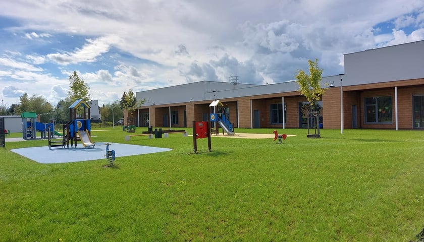 Plac zabaw przy Żłobku nr 16 przy ul. Sygnałowej