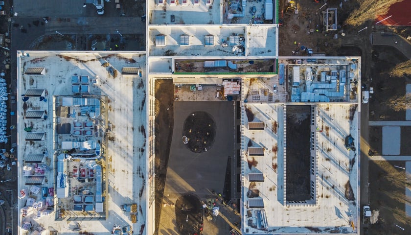 ZSP na ul. Zwycięskiej w trakcie budowy, grudzień 2025 (widok z góry)