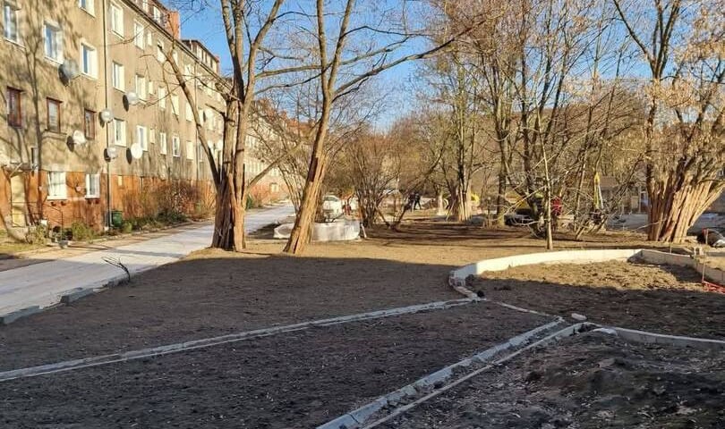 Podwórko przy al. Kromera, Ul. Łąka Mazurska, Bydgoska