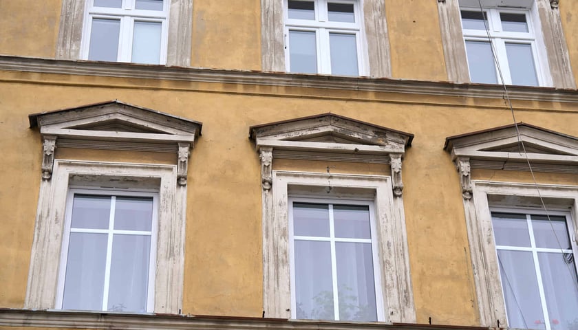 Kamienica Żeromskiego 5 przed remontem, luty 2026