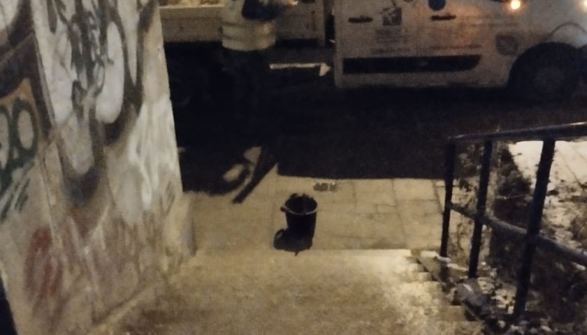 Akcja Zima we Wrocławiu - odśnieżanie i odladzanie z 17 na 18 lutego