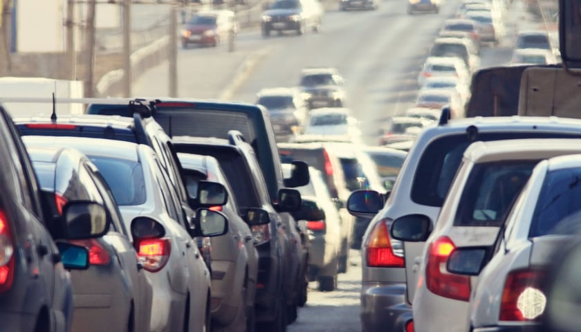 korek na autostradzie A4, zdjęcie archiwalne, ilustracyjne