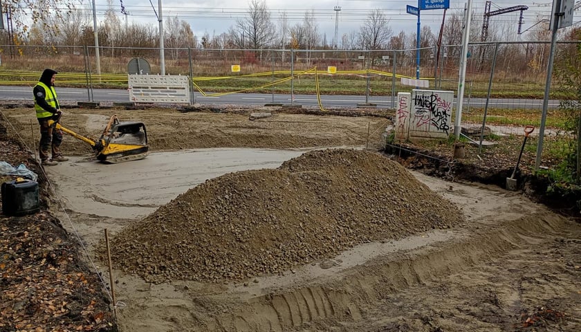 Nowe przyłącza i sieć kanalizacji sanitarnej na Brochowie