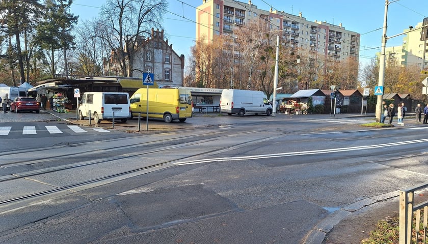 Odcinek ul. Grabiszyńskiej między Fiołkową a cmentarzem, który zostanie wyremontowany.