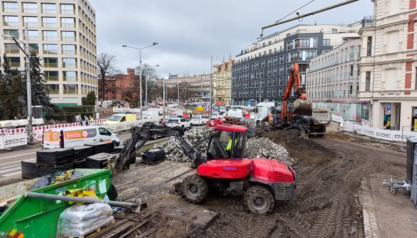 Przebudowa węzła przesiadkowego Drobnera-Dubois - luty 2026 rok