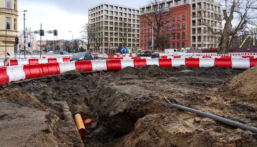 Przebudowa węzła przesiadkowego Drobnera-Dubois - luty 2026 rok