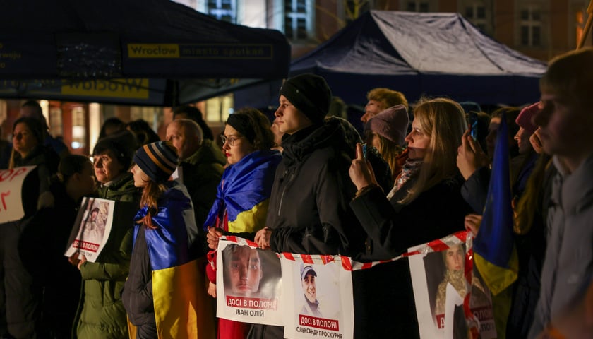 Мітинг до четвертої річниці російського вторгнення в Україну. Площа Новий Тарг, 24 лютого 2026 року