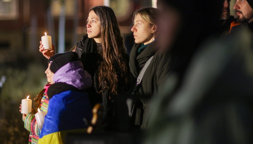 Мітинг до четвертої річниці російського вторгнення в Україну. Площа Новий Тарг, 24 лютого 2026 року