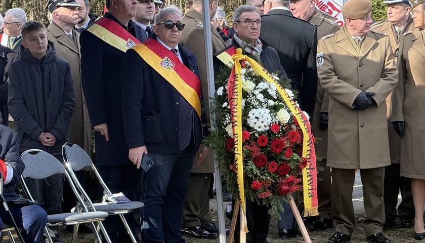 Obchody Narodowego Dnia Pamięci Żołnierzy Wyklętych na Cmentarzu Osobowickim przy Pomniku Ofiar Terroru Komunistycznego 1945–1956