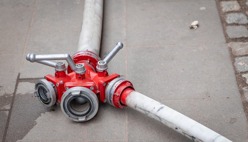 Interwencja strażaków w kamienicy przy Sępa-Szarzyńskiego