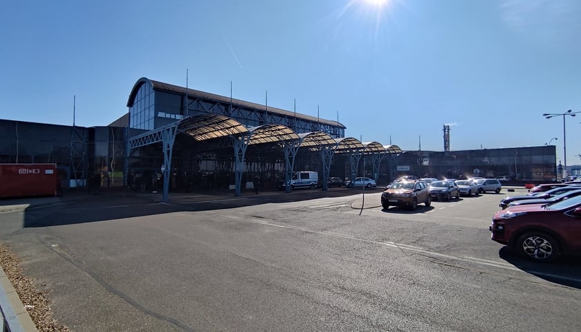 Znaczna część starego terminalu wrocławskiego lotniska była nieużywana od dekady