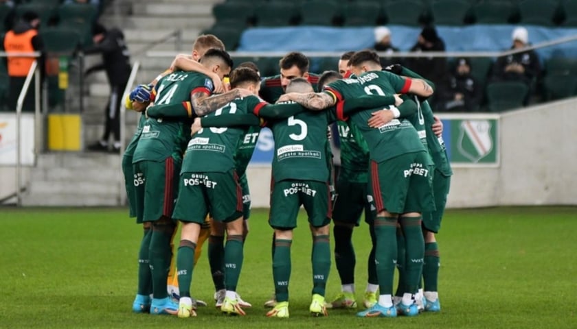 Zespół Śląska Wrocław po raz pierwszy poprowadzi nowy trener Piotr Tworek