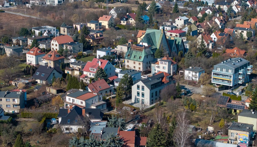 Osiedle Wojszyce we Wrocławiu, widok z drona.