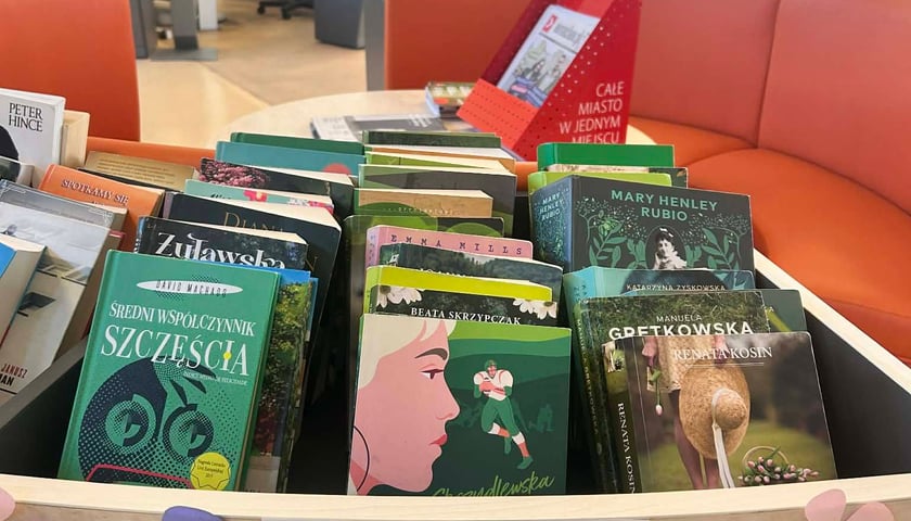 Akcja „Idzie wiosna: książki z zieloną okładką”