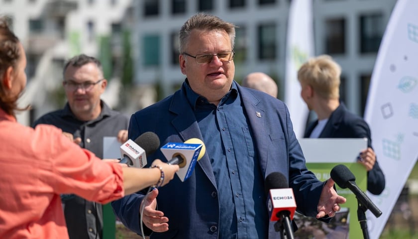 <p>Radny Miejski i osiedlowy Robert Suligowski. Zdjęcie archiwalne z 2025 roku.</p>