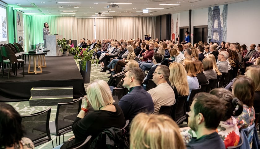 <p>Konferencja &bdquo;Modele funkcjonowania Centr&oacute;w Aktywności Lokalnej (CAL-e) i ich sieci (SCAL-e)&rdquo;&nbsp;</p>