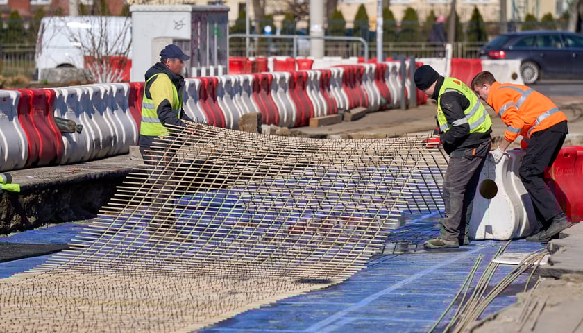 Remont torowiska w rejonie skrzyżowania Glinianej z Borowską