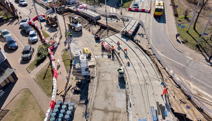 Remont torowiska w rejonie skrzyżowania Glinianej z Borowską