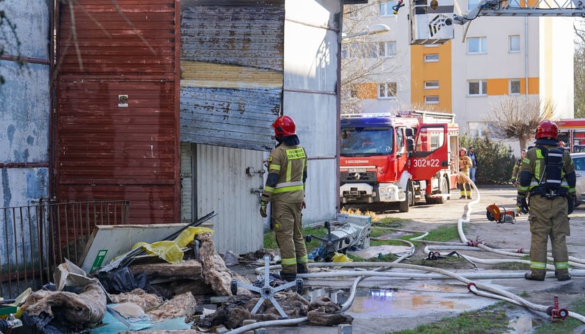 Pożar magazynu  na terenie Wojewódzkiego Szpitala Specjalistycznego we Wrocławiu przy ulicy Kamieńskiego