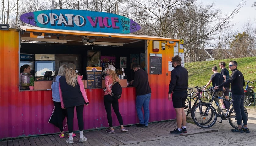 Beach bar OpatoVice - 14.03.2026 r.