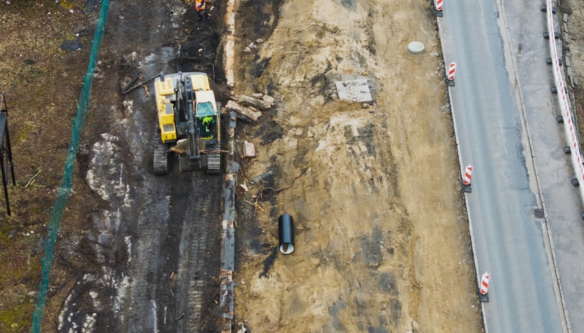 Budowa trasy autobusowo-tramwajowej na Swojczyce. Zdjęcie z 16 marca 2026 r.