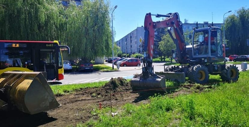 Ruszyły prace na ul. Królewskiej powstanie nowa trasa pieszo-rowerowa