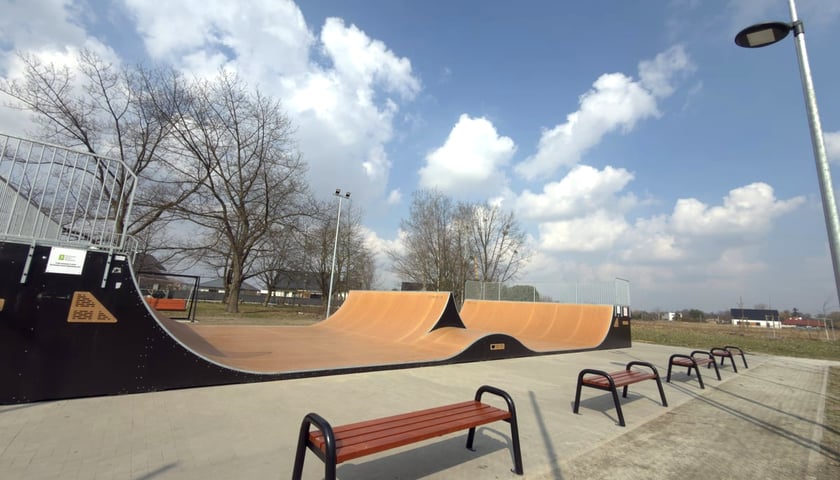 Rampa skateboardowa przy ul. Kominiarskiej we Wrocławiu