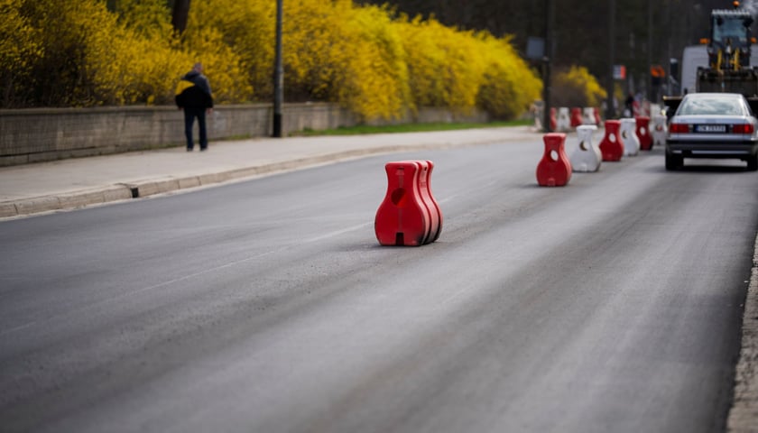 Ulica Grabiszyńska z nową nawierzchnią (zdjęcie z poniedziałku 23 marca)