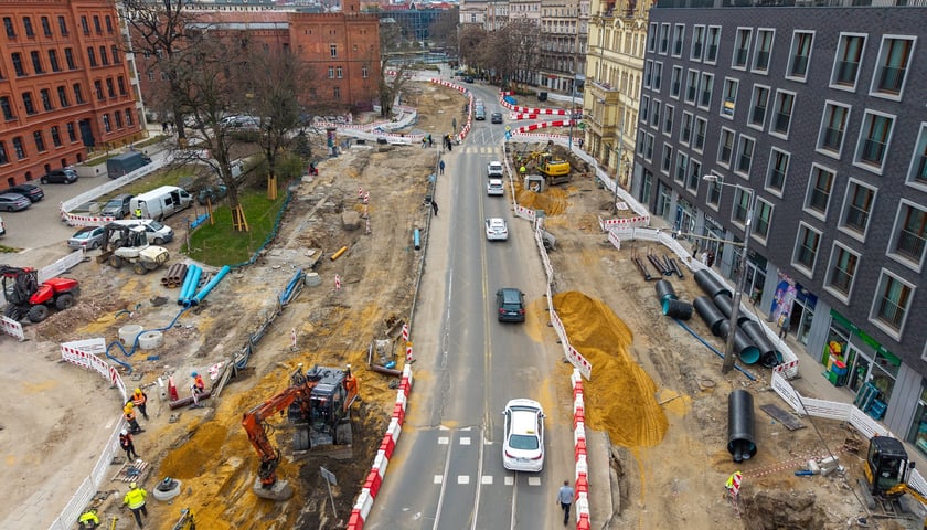 Prace na budowie węzła przesiadkowego Drobnera-Dubois
