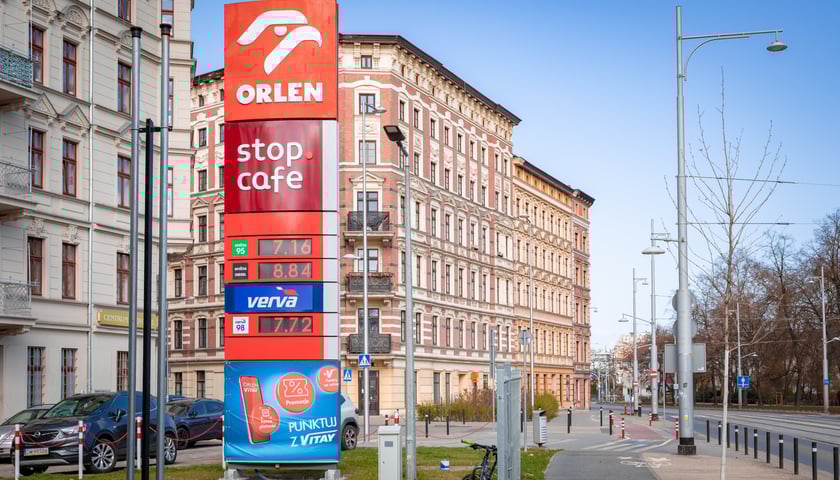 Stacja paliw Orlenu przy pl. Staszica, 27 marca
