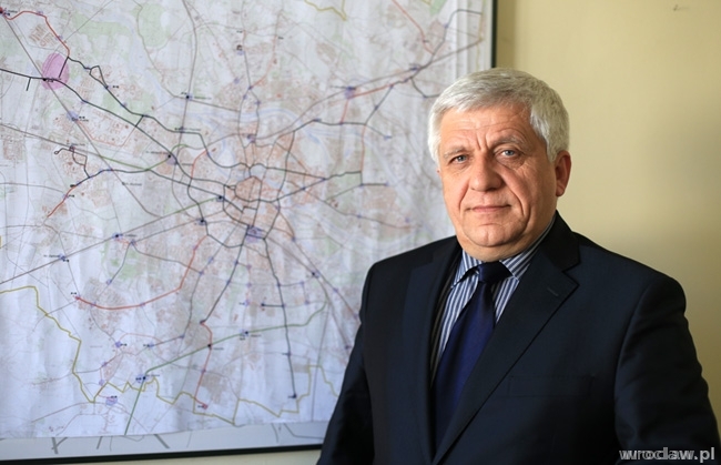 Czy  "Transportem łatają  budżet"? - polemika