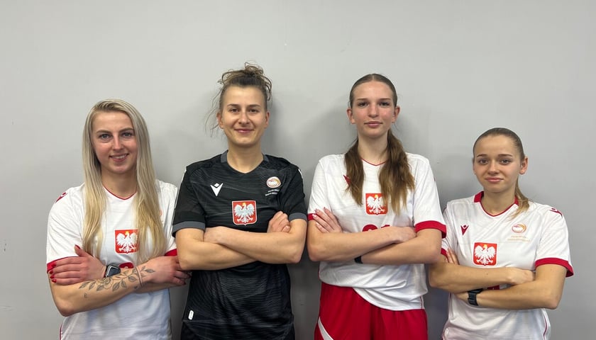 Klaudia Łasicka, Lidia Maziarz, Maria Dydymska i Oliwia Gała.