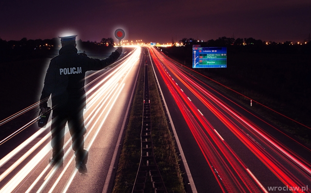 Więcej policji na drogach