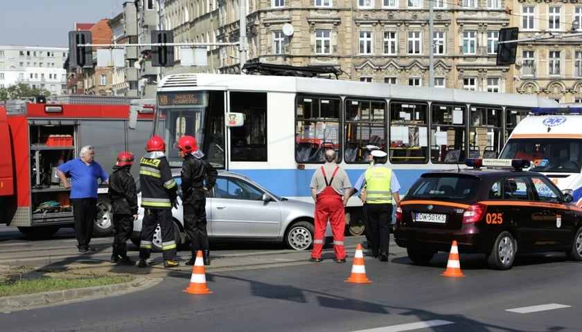 Wypadek na skrzyżowaniu Dubois i Kurkowej