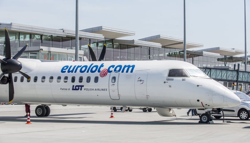 Więcej połączeń lotniczych: Wrocław-Warszawa